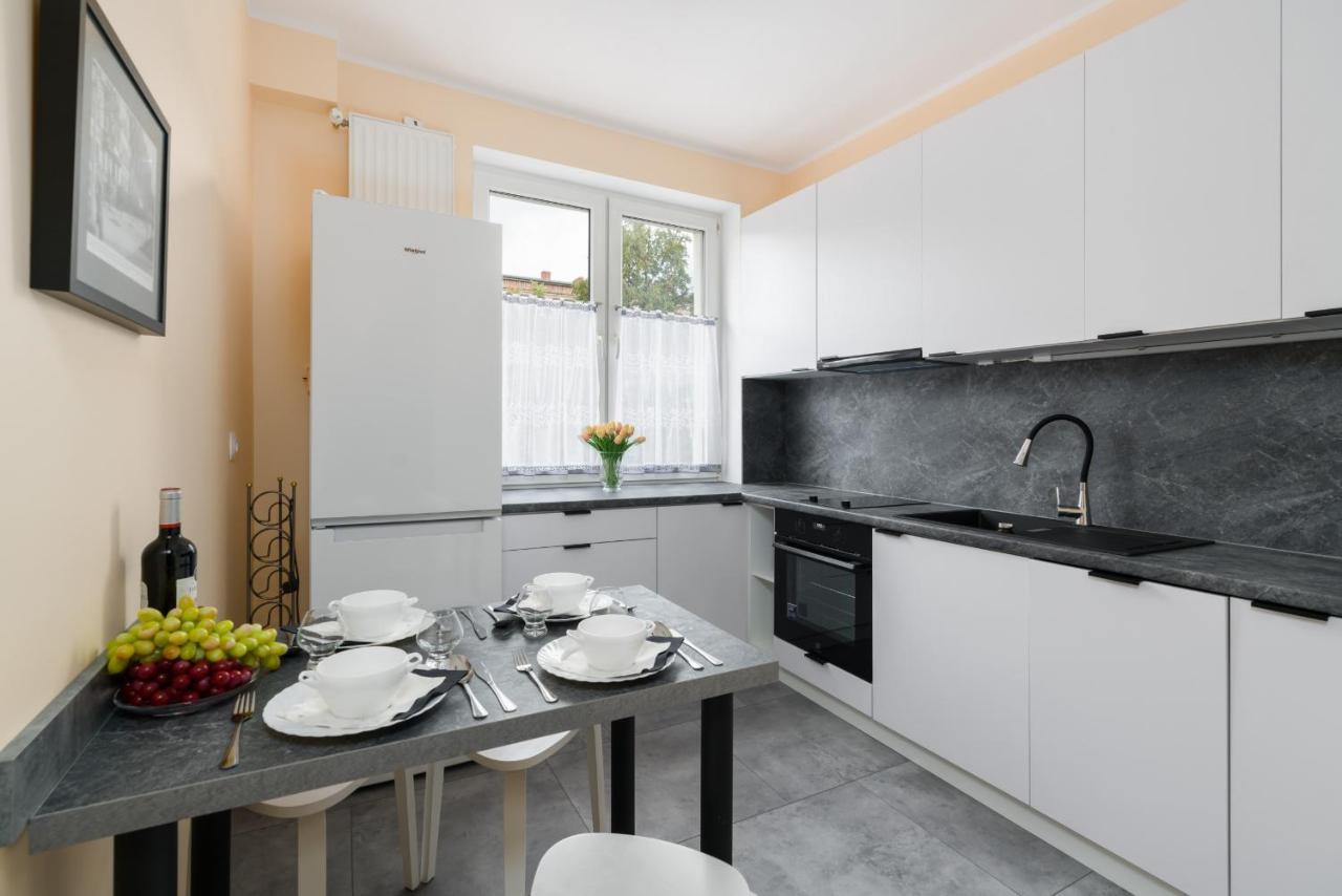 Kosinskiego Apartment Poznan By Noclegi Renters Esterno foto